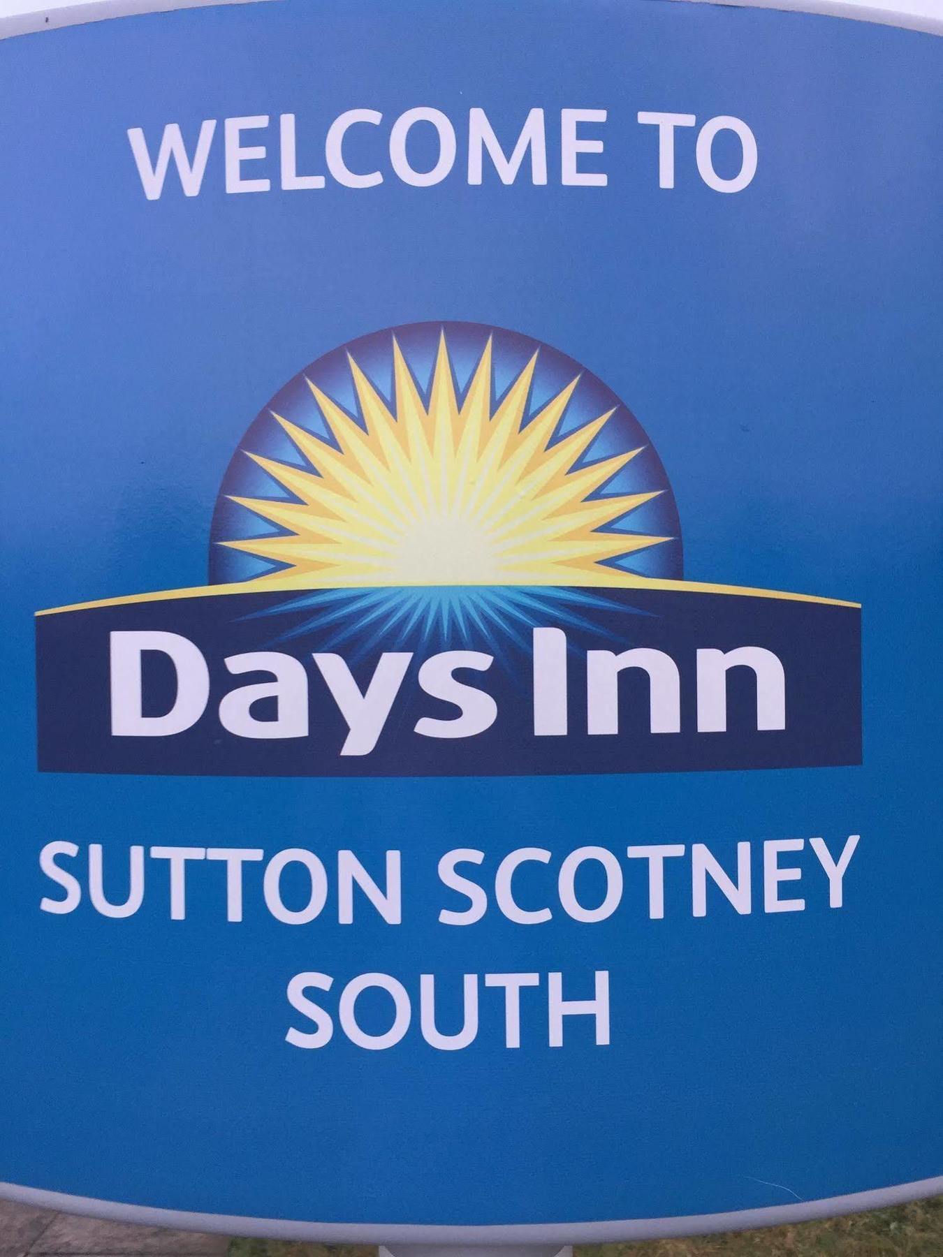 Days Inn Sutton Scotney South מראה חיצוני תמונה